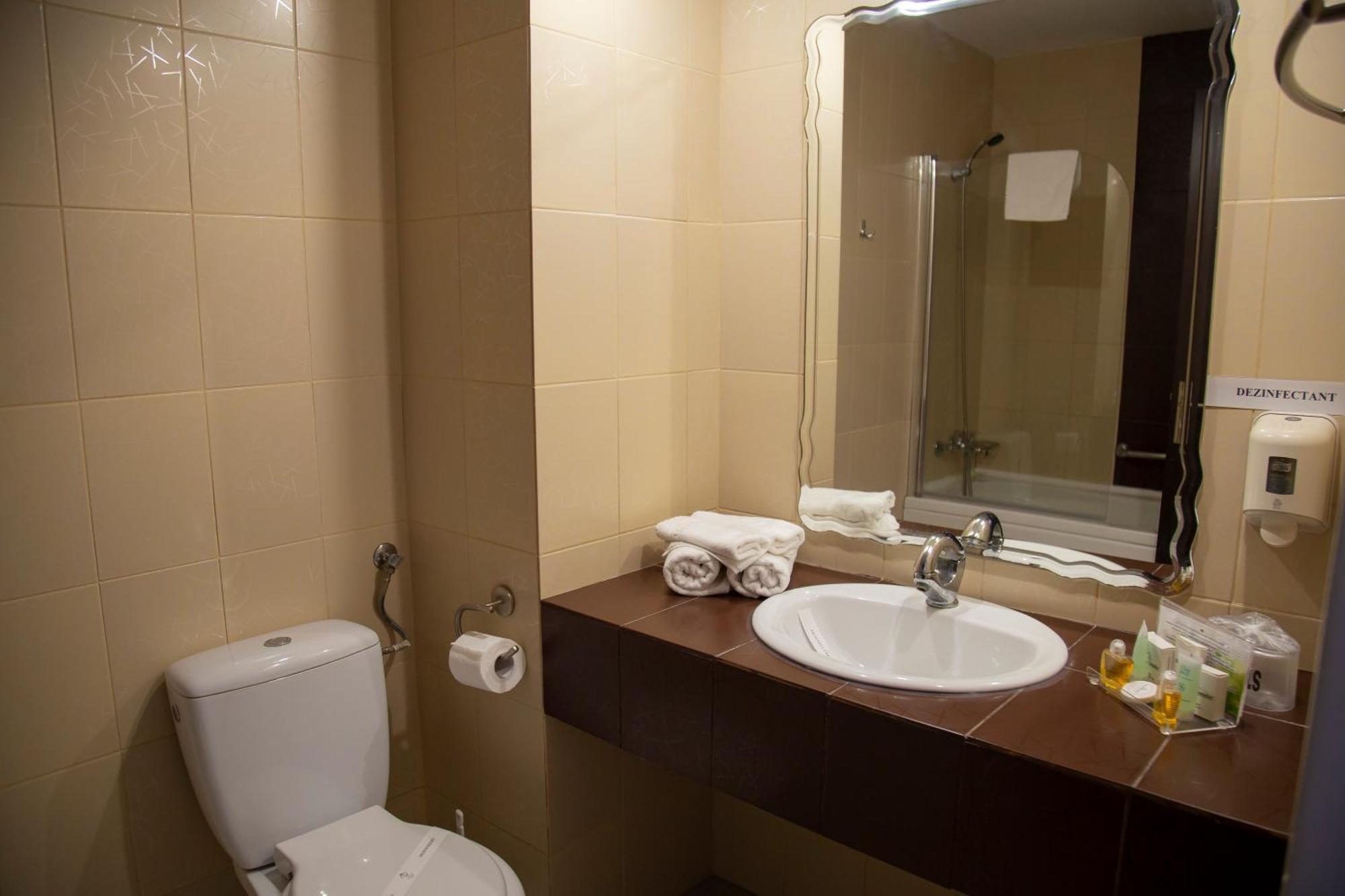 Hotel Ambasador Мамая Экстерьер фото