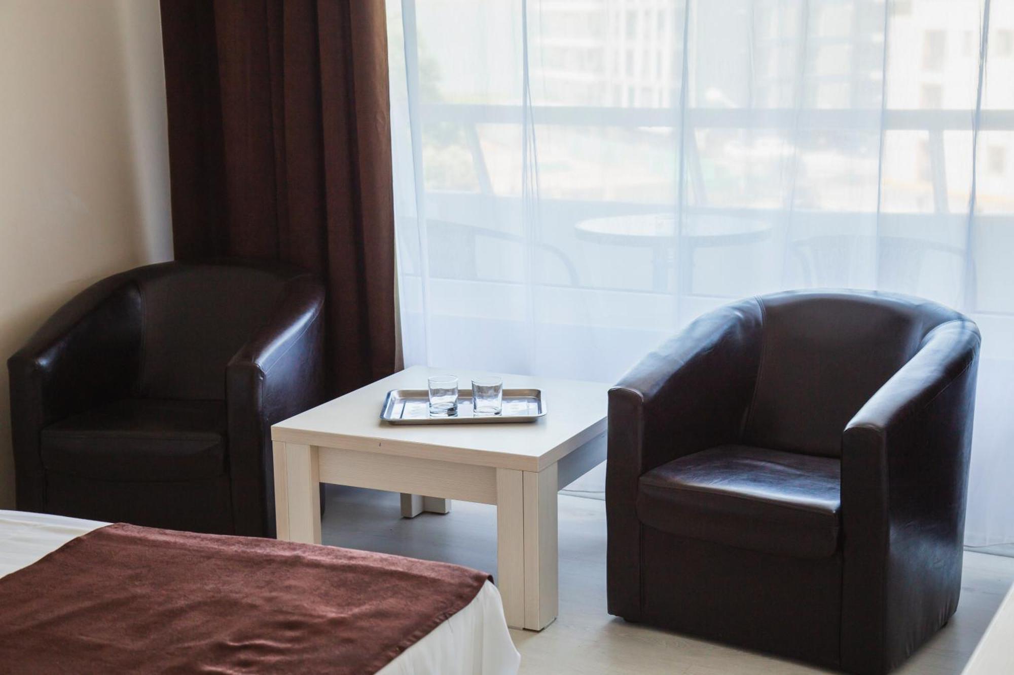 Hotel Ambasador Мамая Экстерьер фото