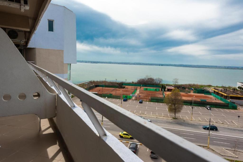 Hotel Ambasador Мамая Экстерьер фото